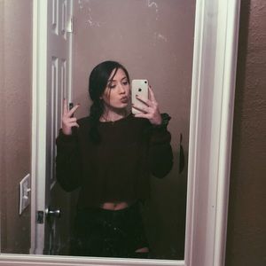 Meet your Posher, Alexus